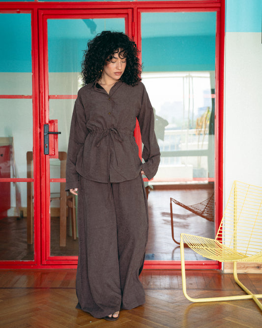 Brown emilia set