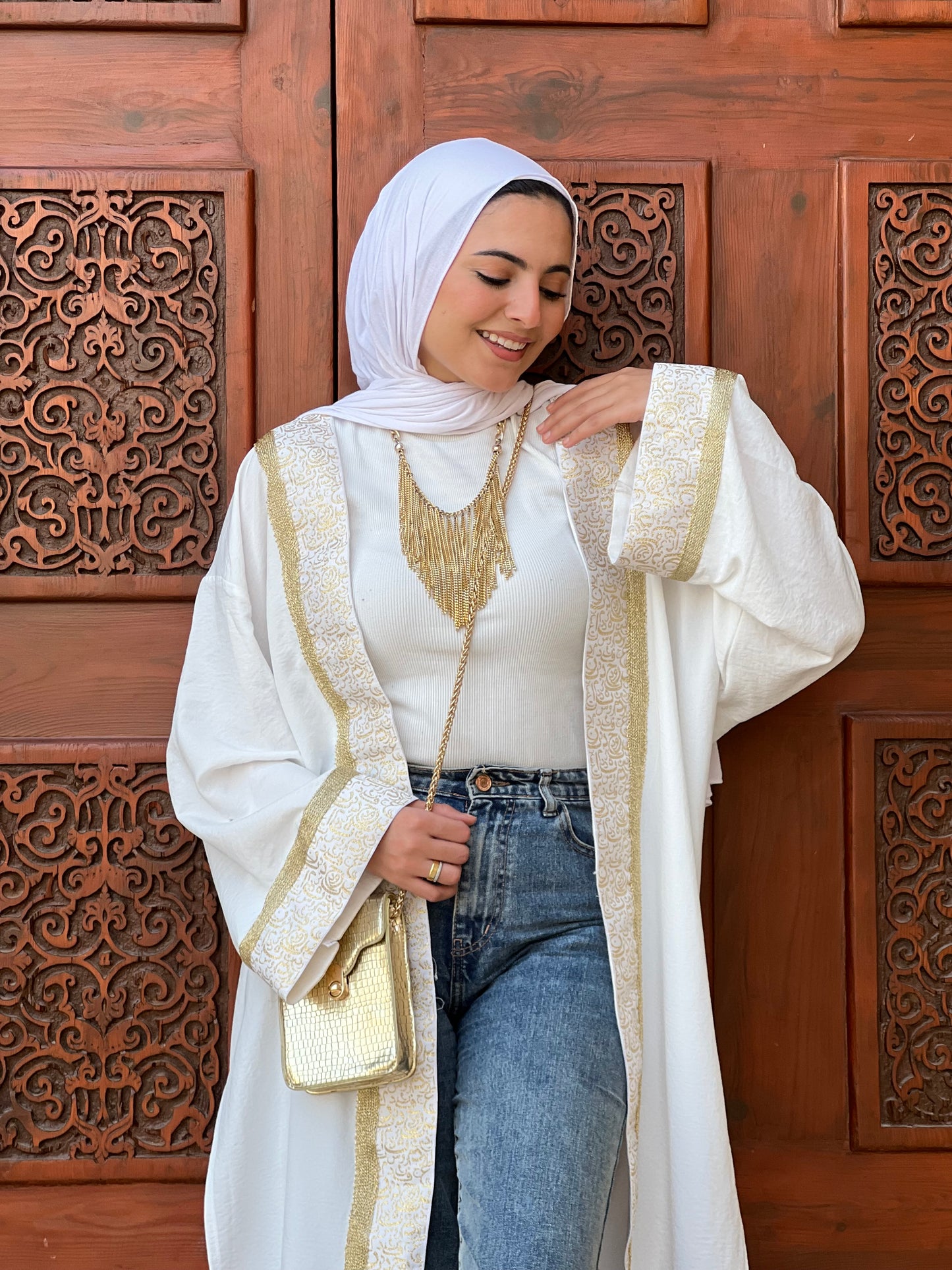 White islamic qaftan
