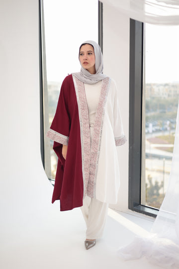 Burgandy hureya qaftan