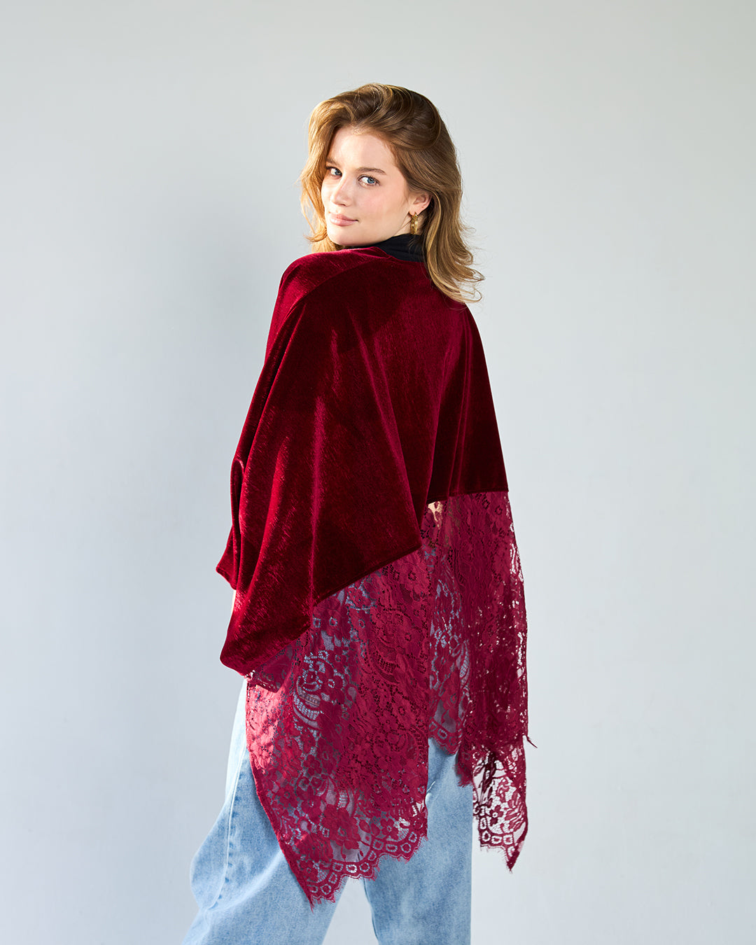 Burgandy gwiriya cardigan