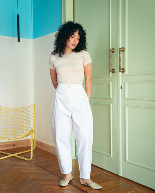 White everyday pants