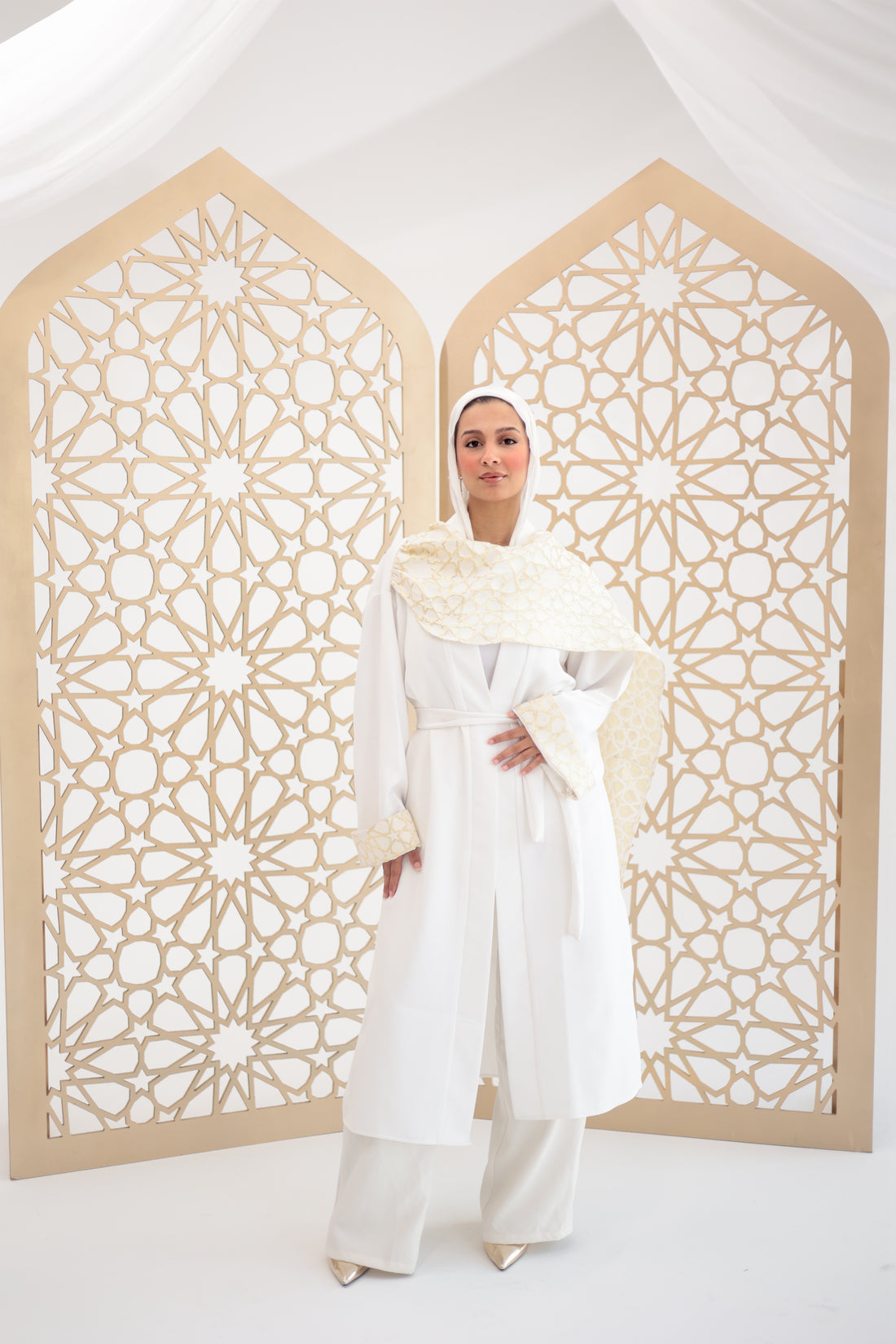 Nojoum white qaftan