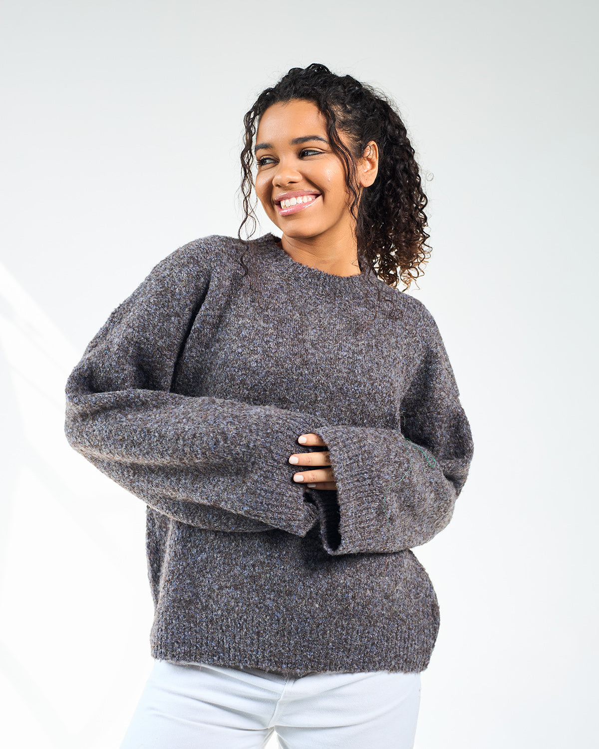 Grey cropped pullover