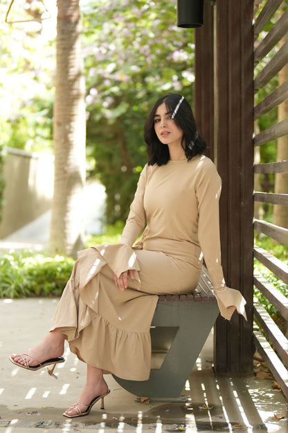 Hannah beige dress