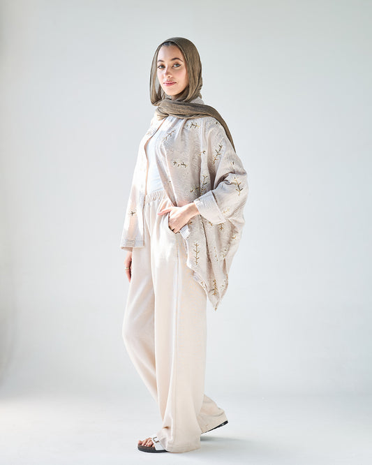 Beige half and half set