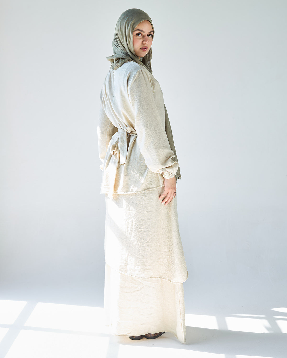 Olive layan dress