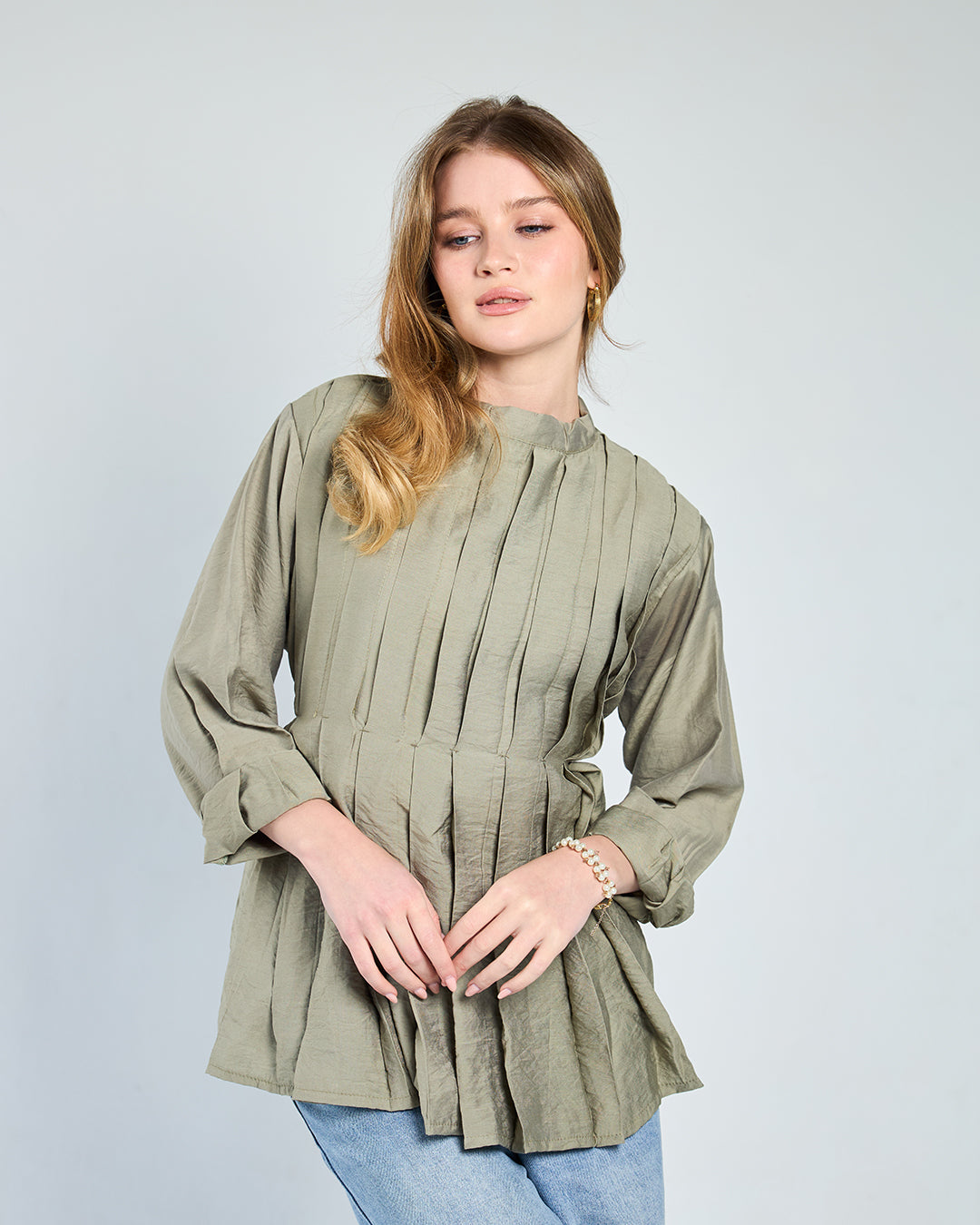 Olive lana blouse