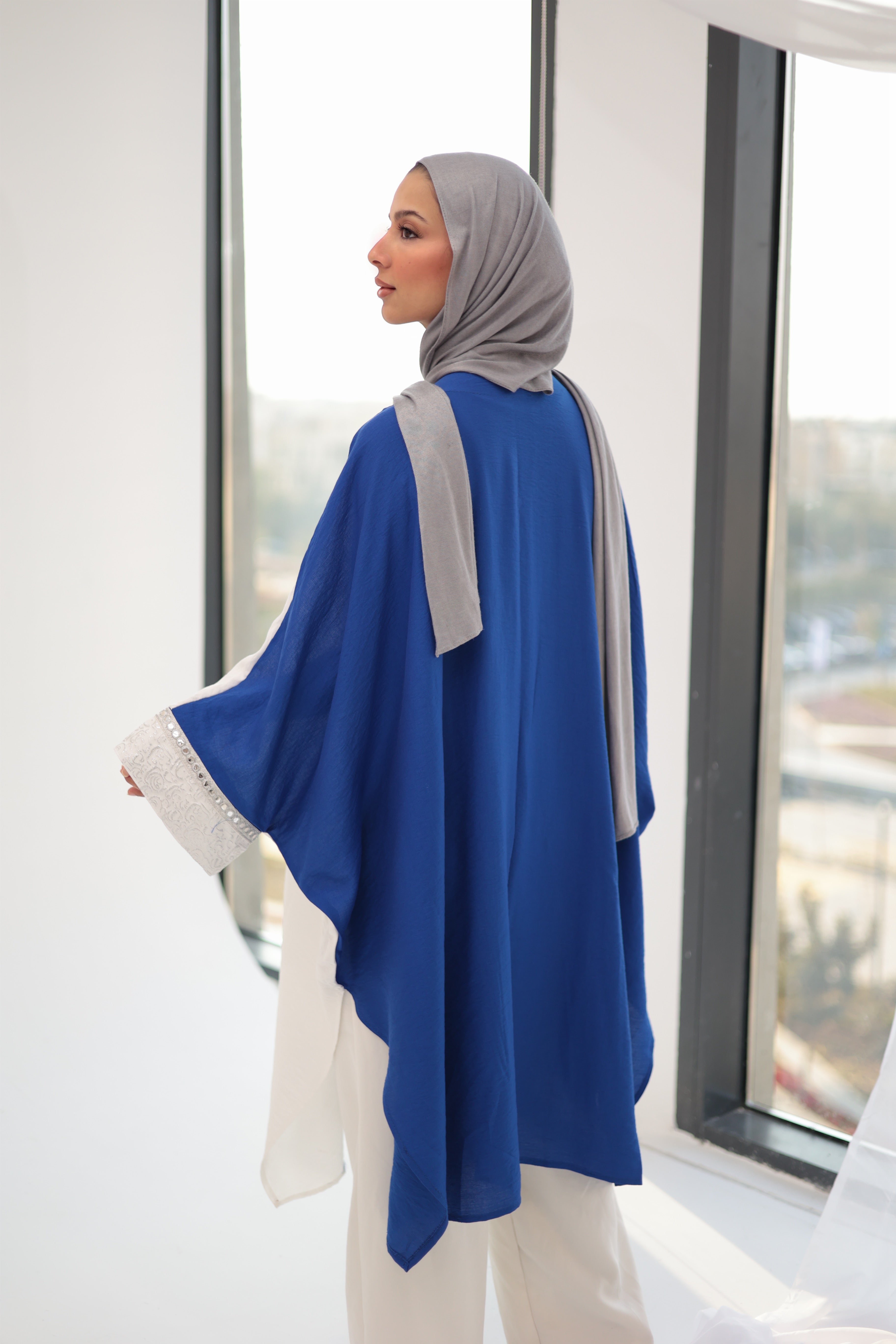 Blue hureya qaftan