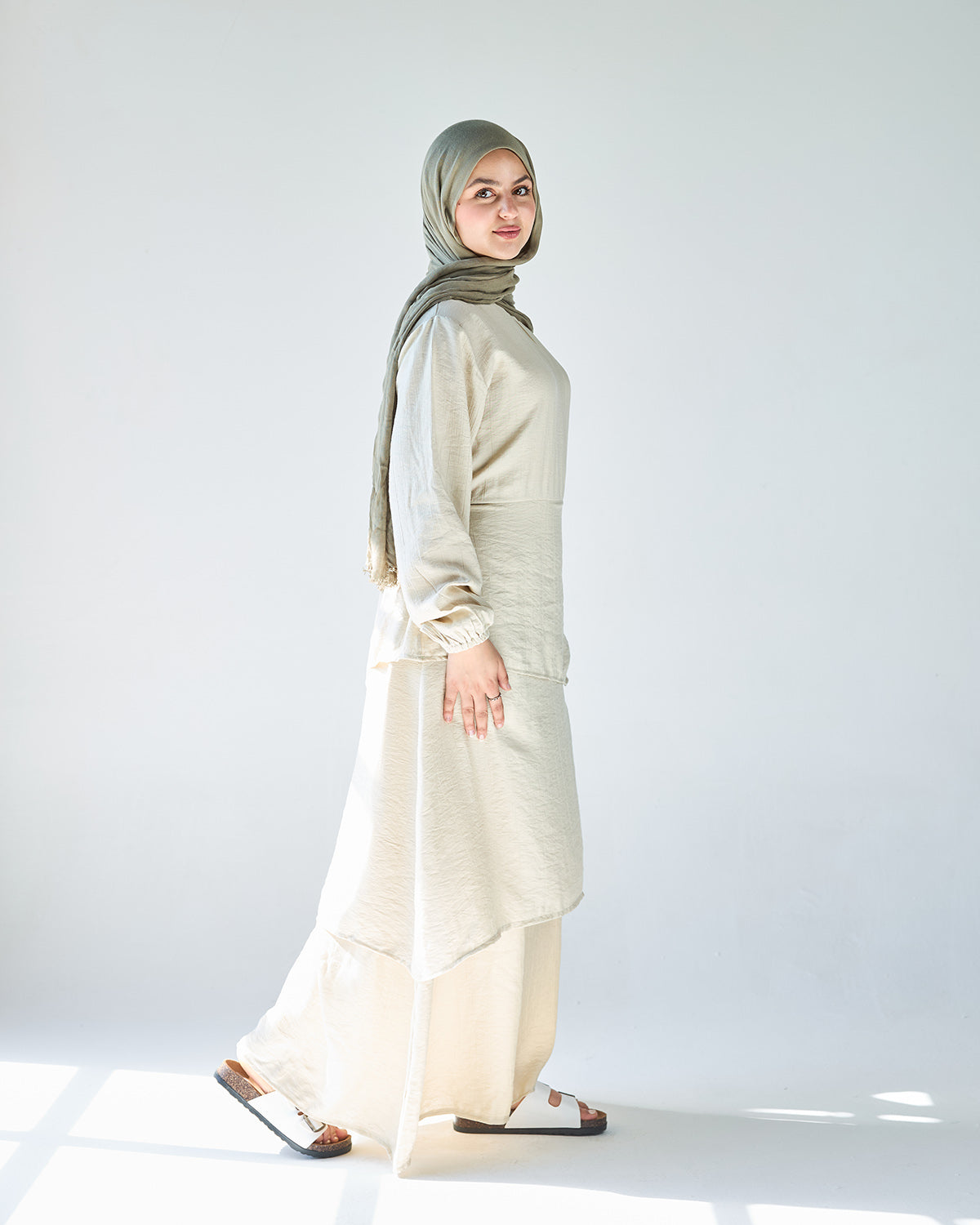 Olive layan dress