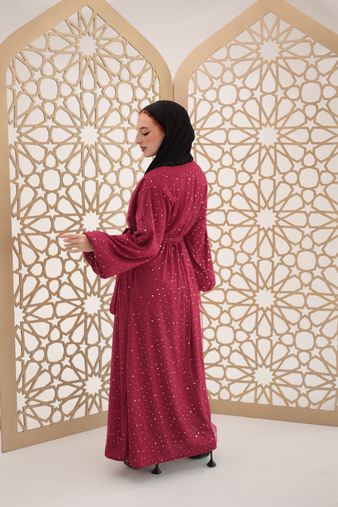 Burgandy stars qaftan