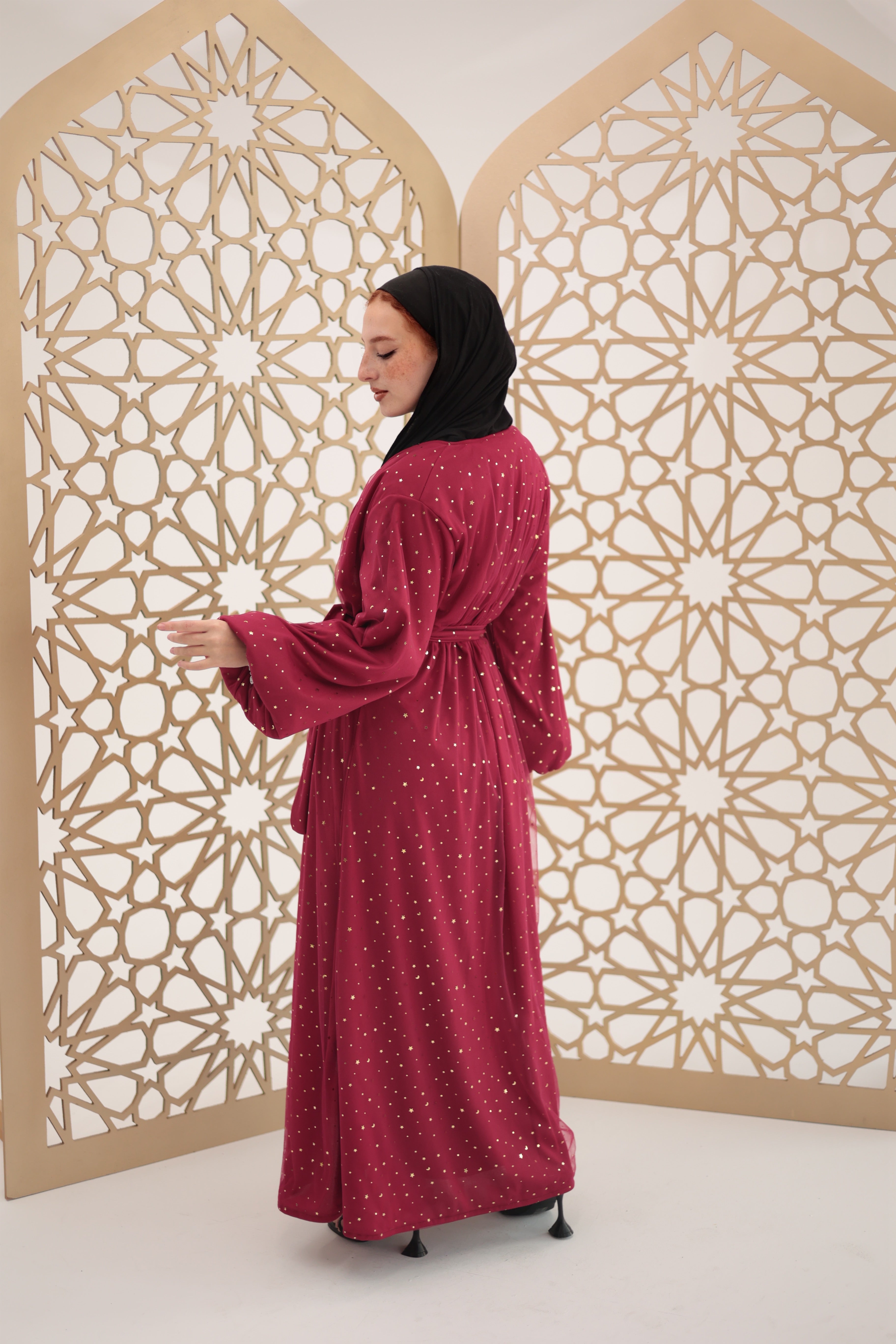 Burgandy stars qaftan