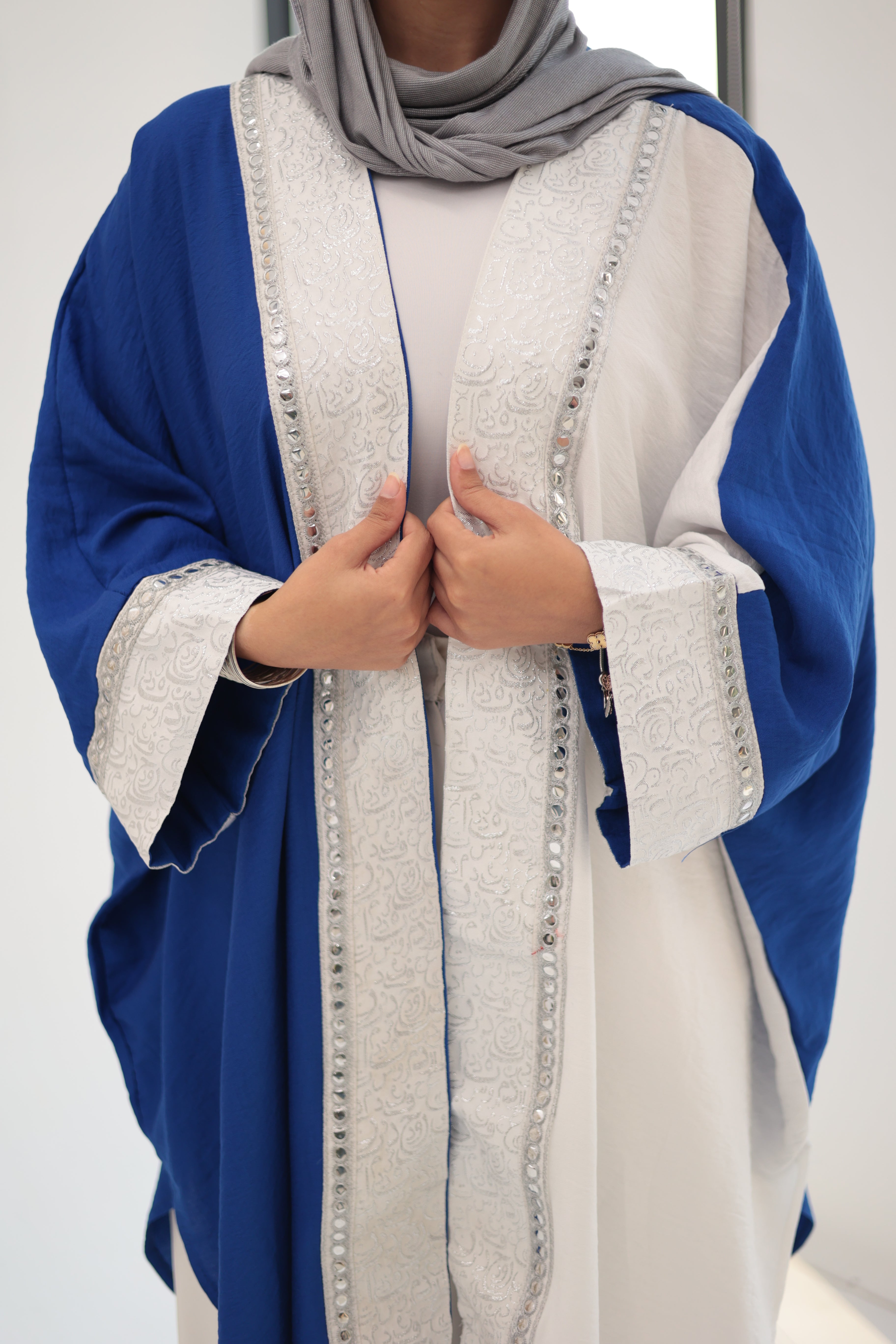 Blue hureya qaftan