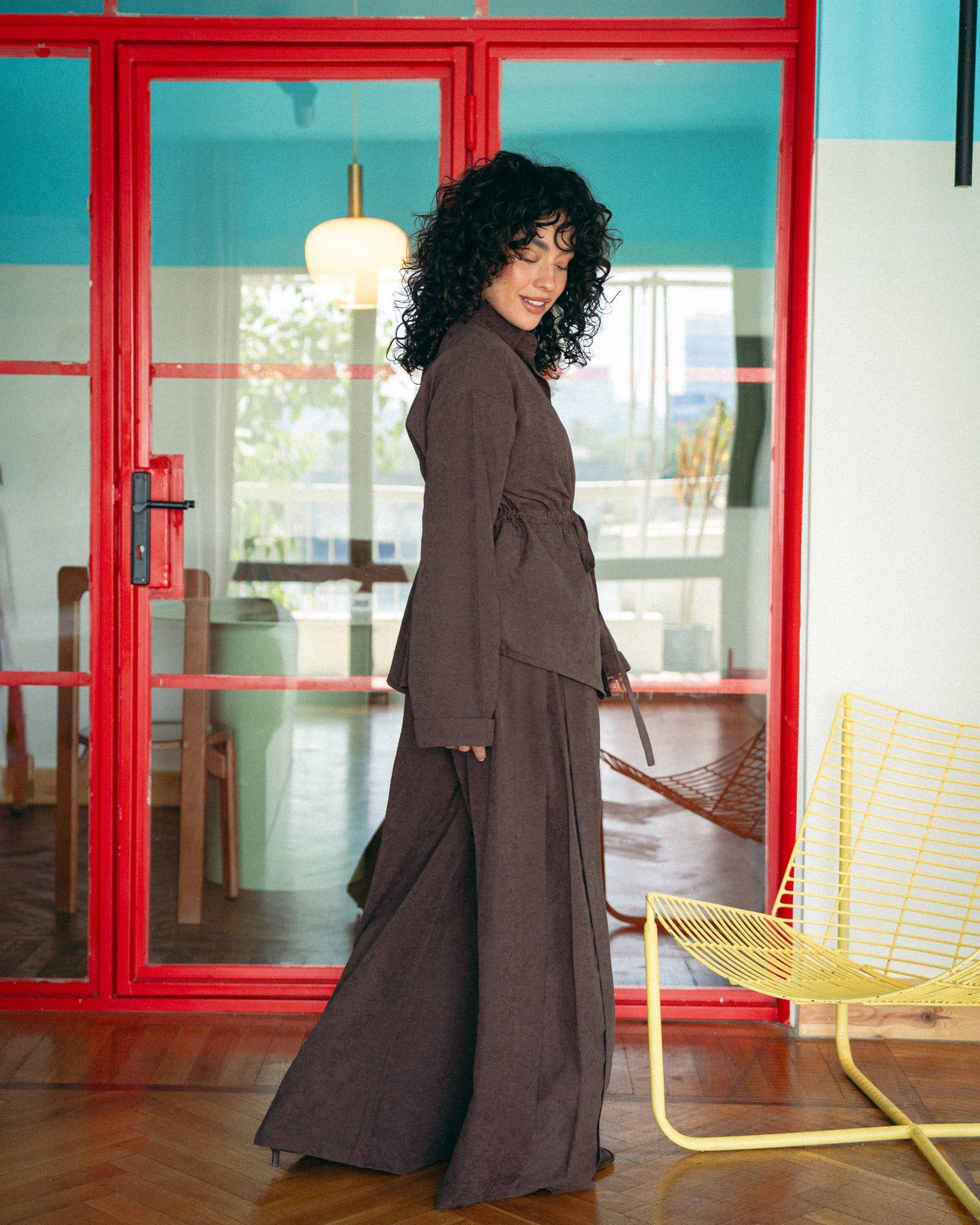 Brown emilia set
