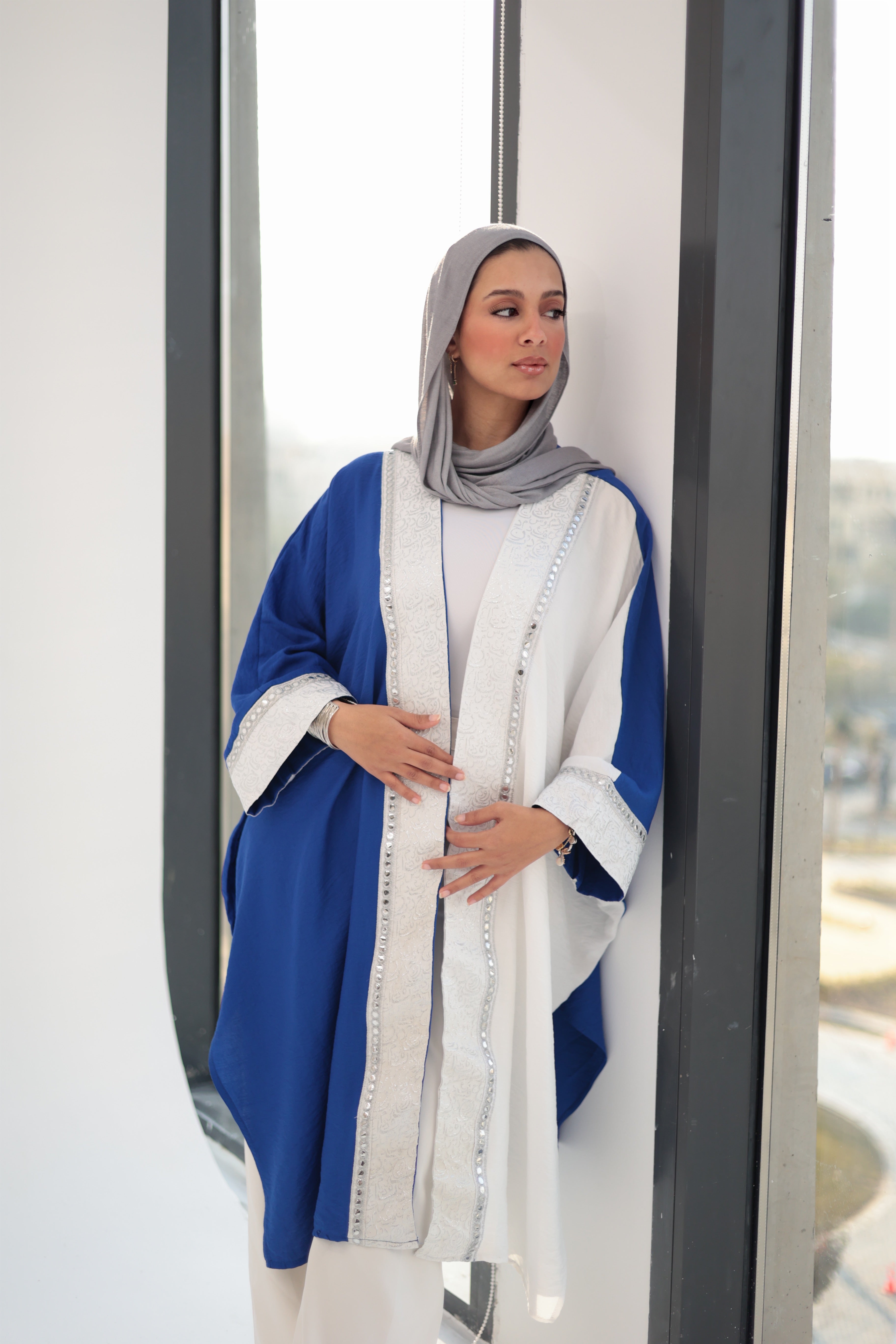 Blue hureya qaftan