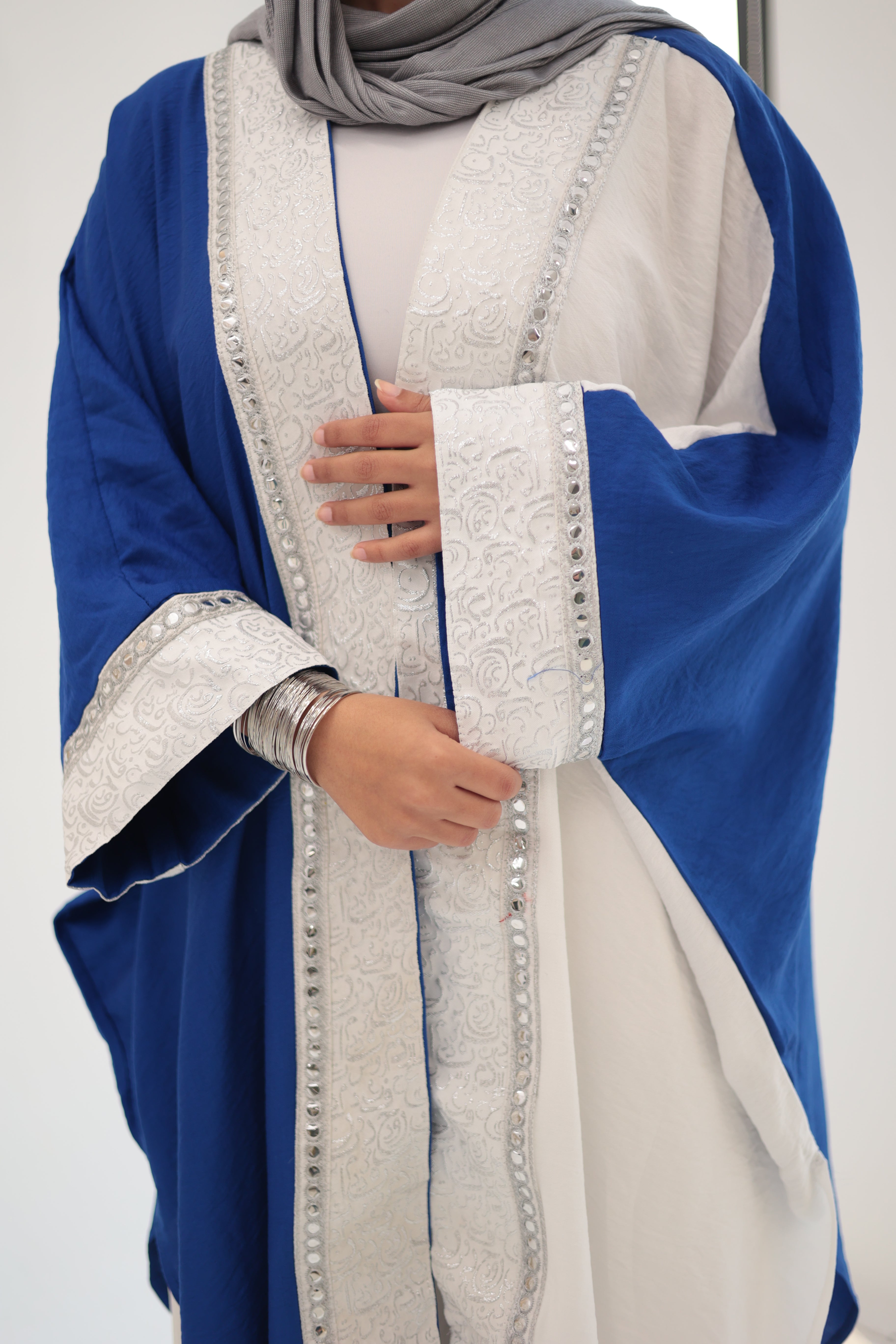 Blue hureya qaftan