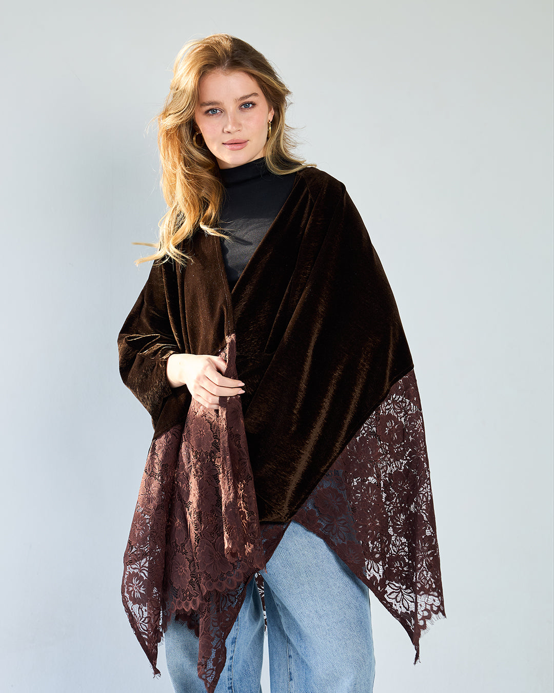 Brown gwiriya cardigan